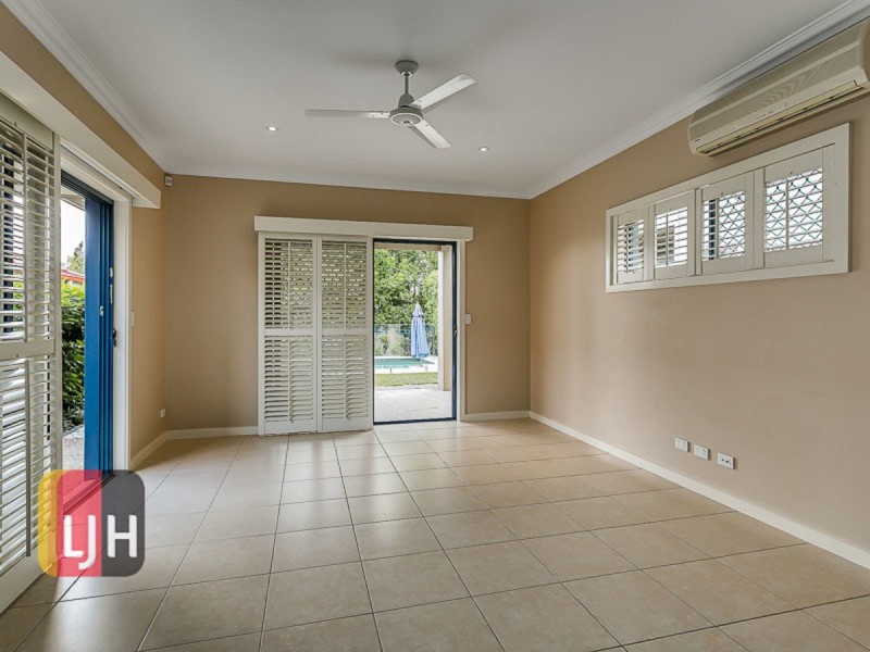 No. 10 Warraba Avenue, Wavell Heights QLD 4012