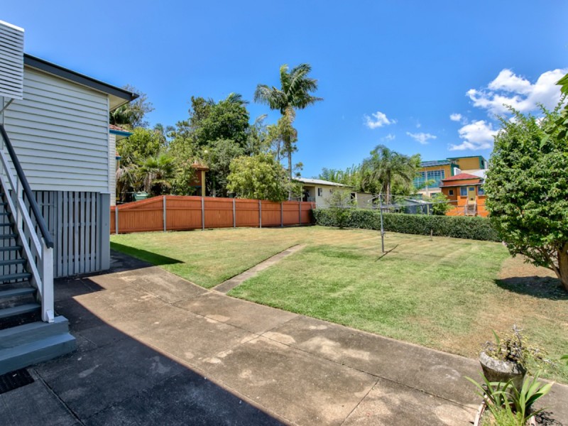 16 Moree Street, Kedron QLD 4031