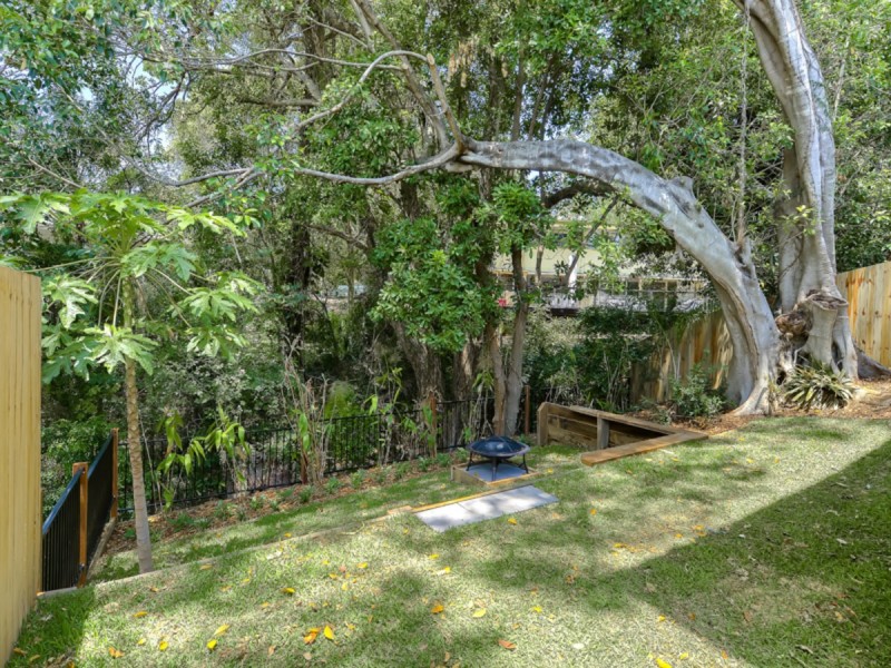 10 Graham Street, Alderley QLD 4051