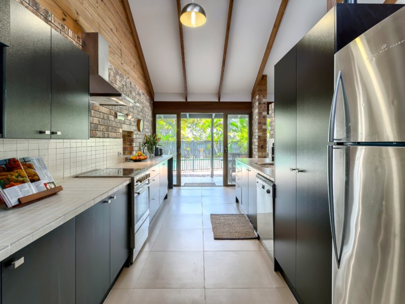 20 Lazenby Street, Mcdowall QLD 4053