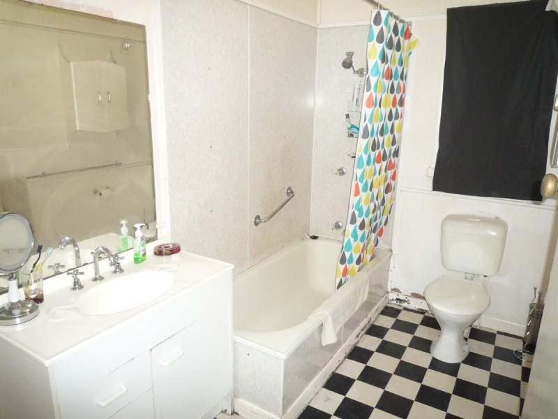 20 Canonbar Street, Stafford QLD 4053