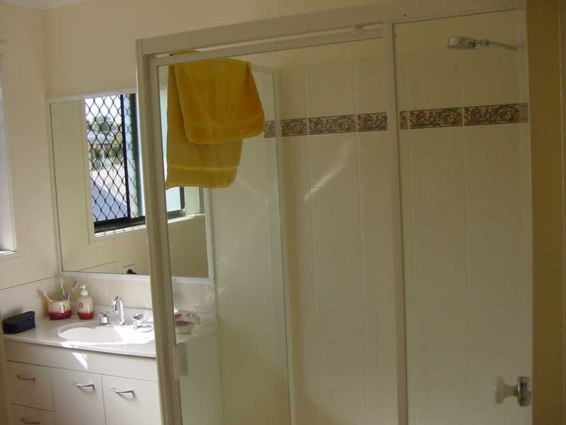 2/51 School Road, Stafford QLD 4053