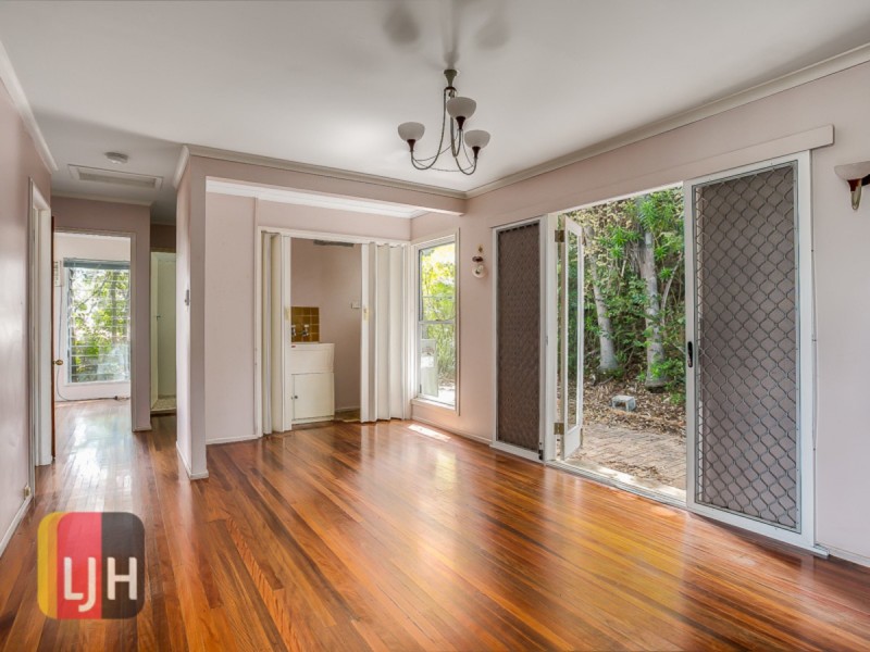 31 Conifer Street, Alderley QLD 4051