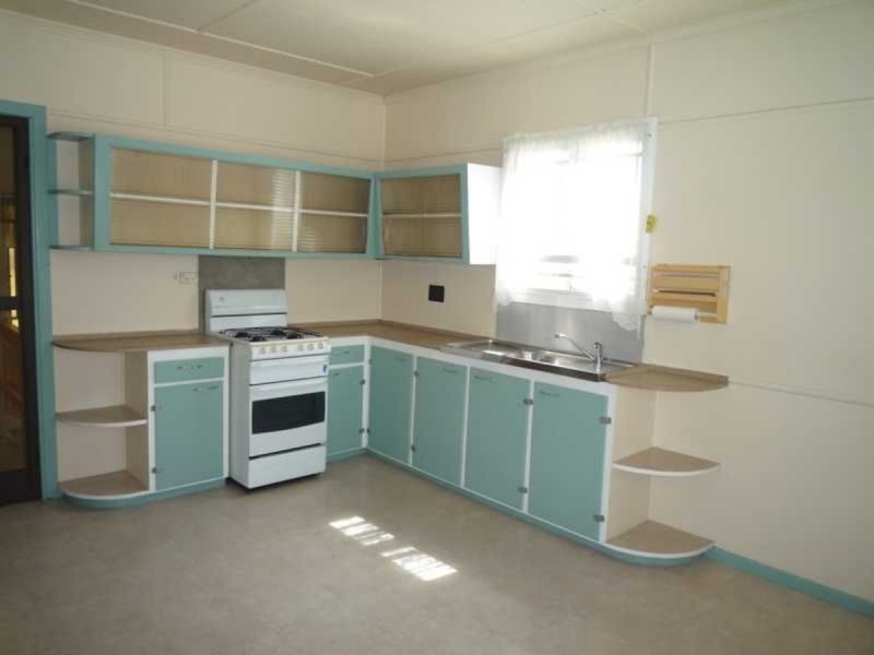 18 Almond Street, Nundah QLD 4012