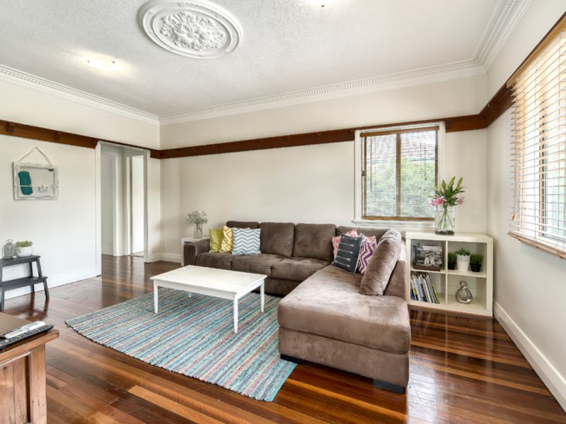 7 Byth Street, Stafford QLD 4053