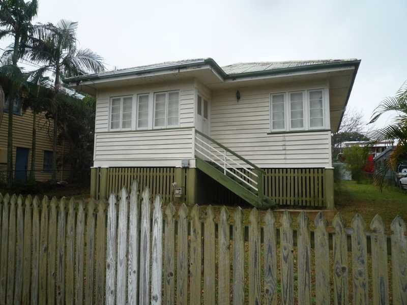 19 Buddina Street, Stafford QLD 4053