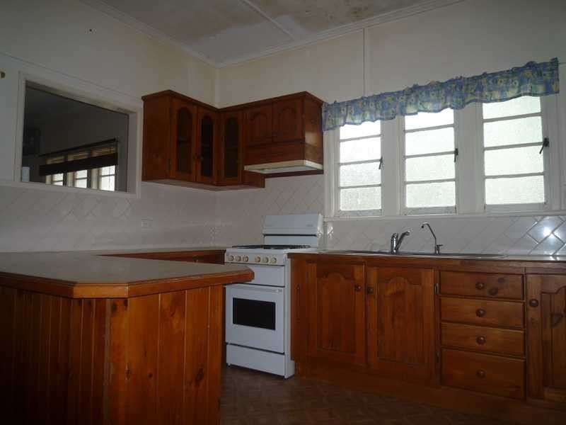 19 Buddina Street, Stafford QLD 4053