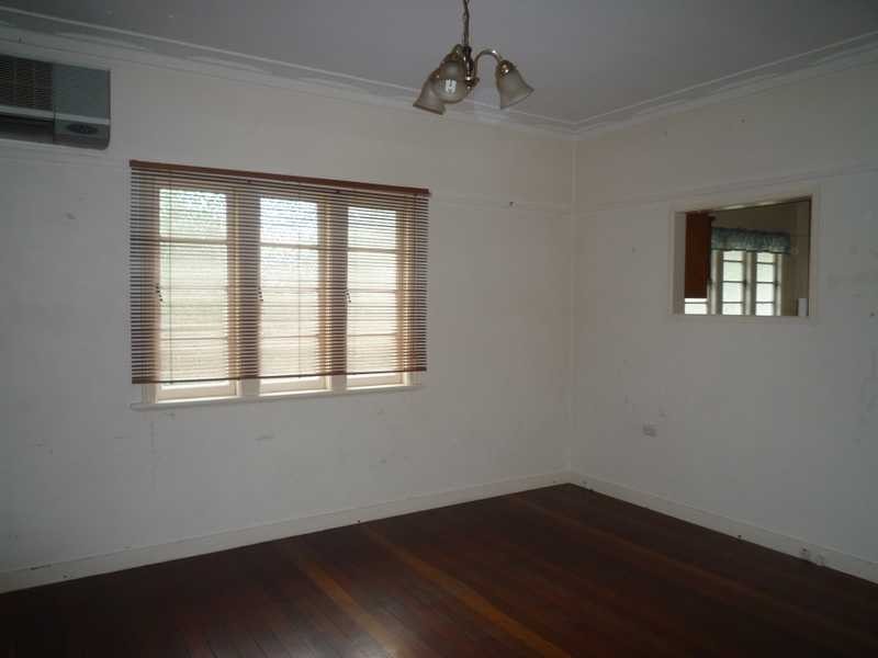 19 Buddina Street, Stafford QLD 4053