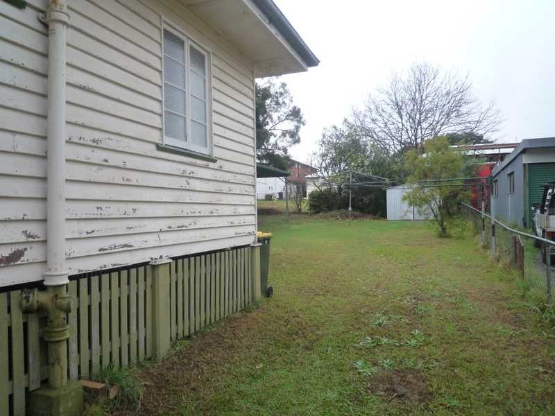 19 Buddina Street, Stafford QLD 4053