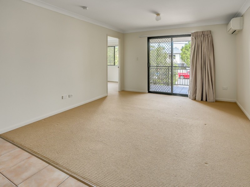 2/11 Mitchell Street, Kedron QLD 4031