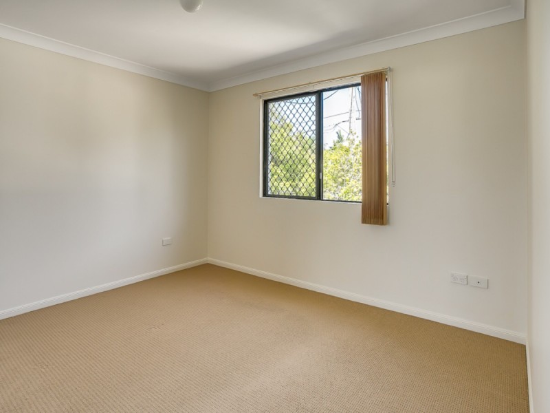 2/11 Mitchell Street, Kedron QLD 4031