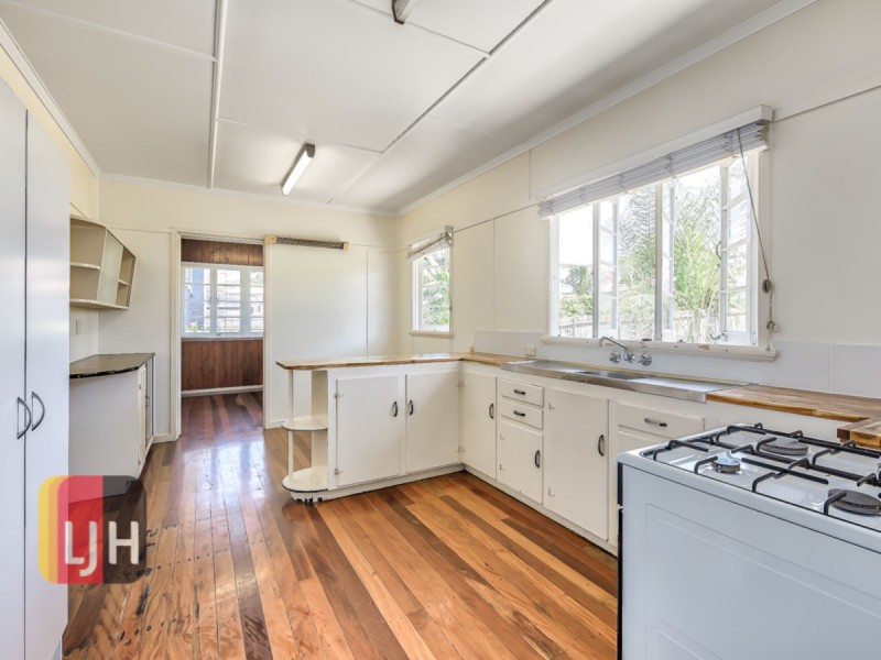 6 Harold Street, Stafford QLD 4053