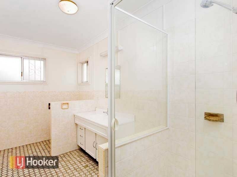 38 Pangeza Street, Stafford Heights QLD 4053