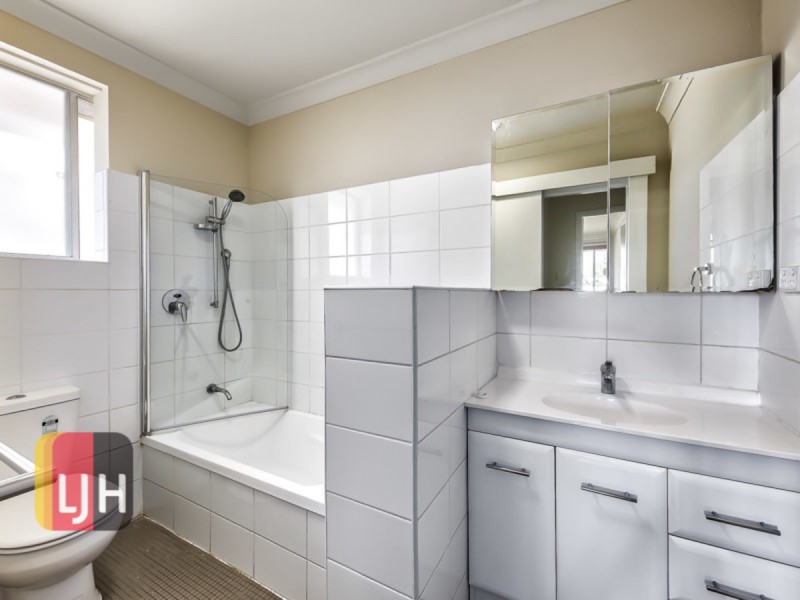 3/101 Thistle Street, Gordon Park QLD 4031