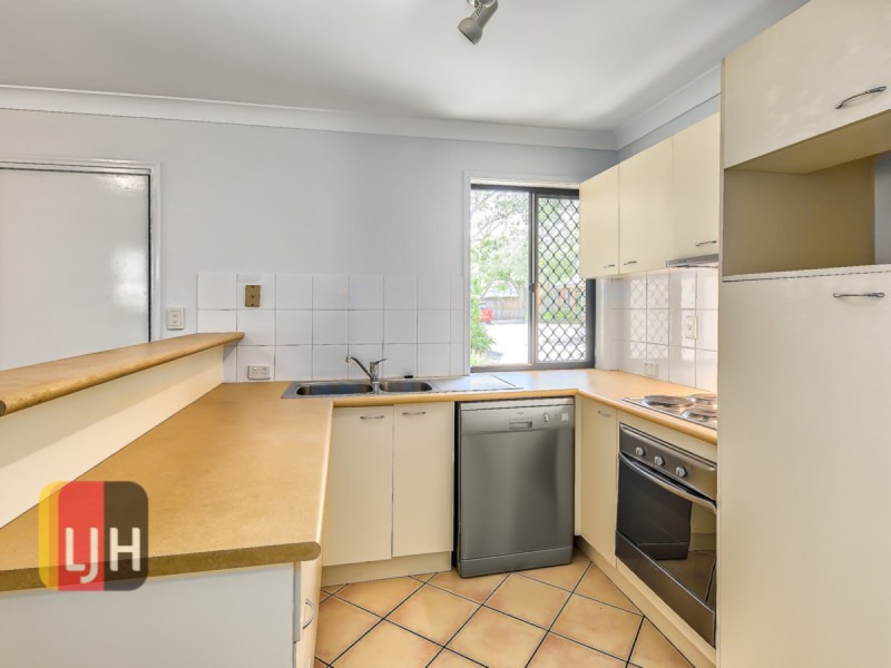 Unit 1/51 School Road, Stafford QLD 4053