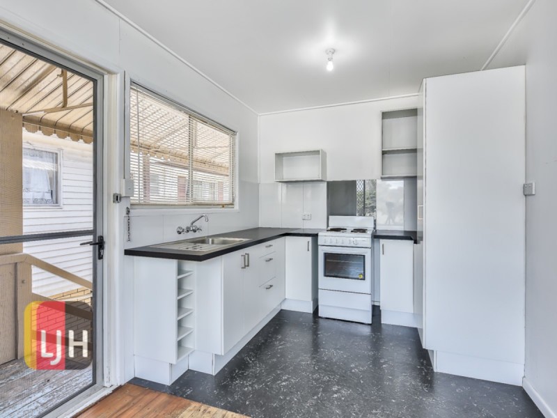 No. 112 Barton Street, Everton Park QLD 4053