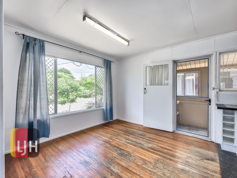 No. 112 Barton Street, Everton Park QLD 4053