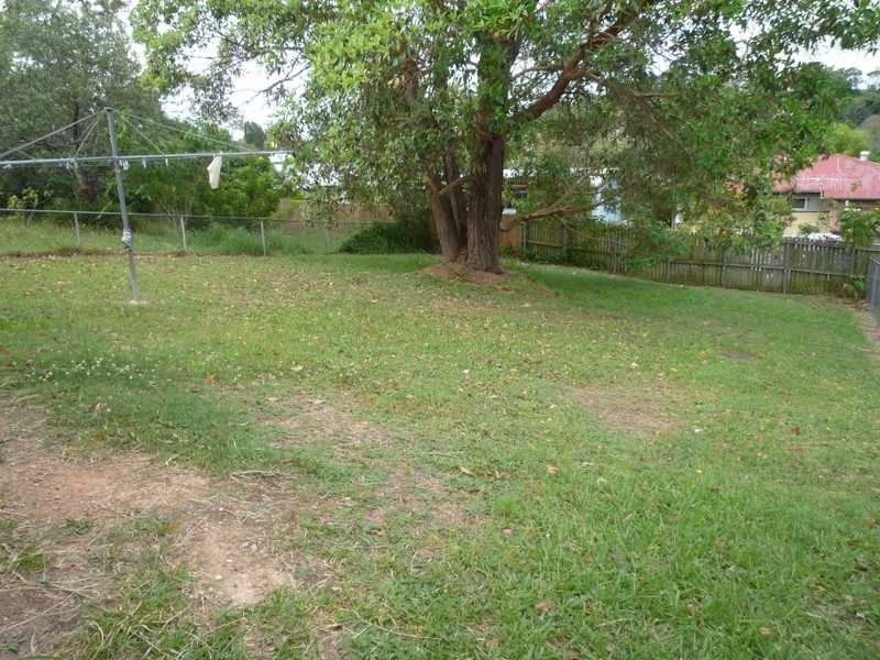 277 Kitchener Road, Stafford Heights QLD 4053