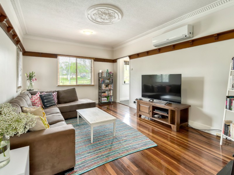 7 Byth Street, Stafford QLD 4053