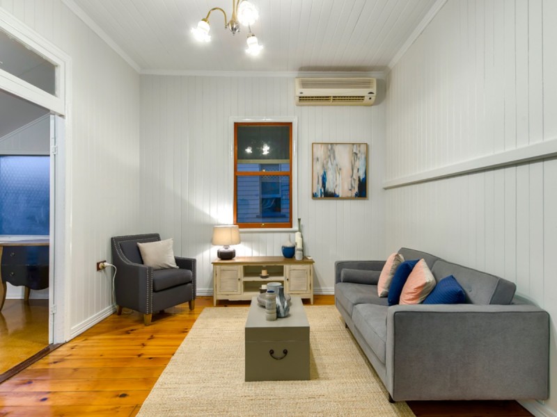 41 Barwood Street, Newmarket QLD 4051