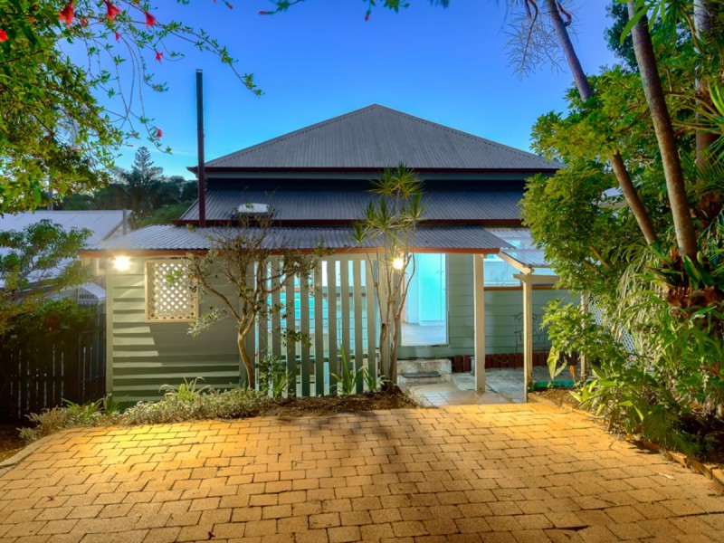 41 Barwood Street, Newmarket QLD 4051