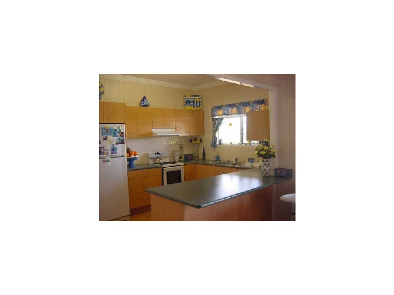 18 Twelfth Avenue, Kedron QLD 4031