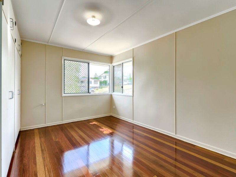 38 Sarina Street, Stafford Heights QLD 4053