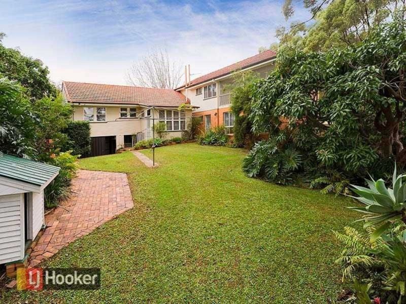 No. 38 Pangeza Street, Stafford Heights QLD 4053