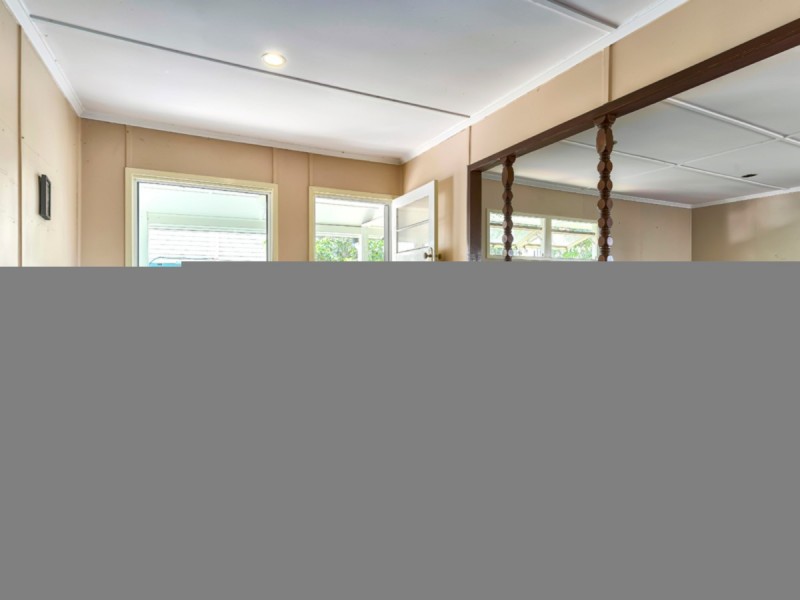 8 Dorkay Street, Stafford Heights QLD 4053