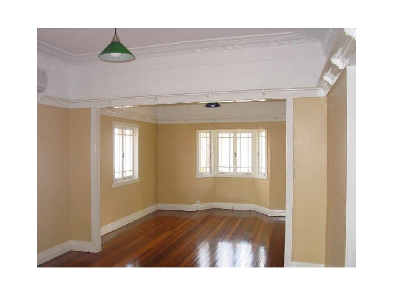 21 Glenfern Avenue, Kedron QLD 4031