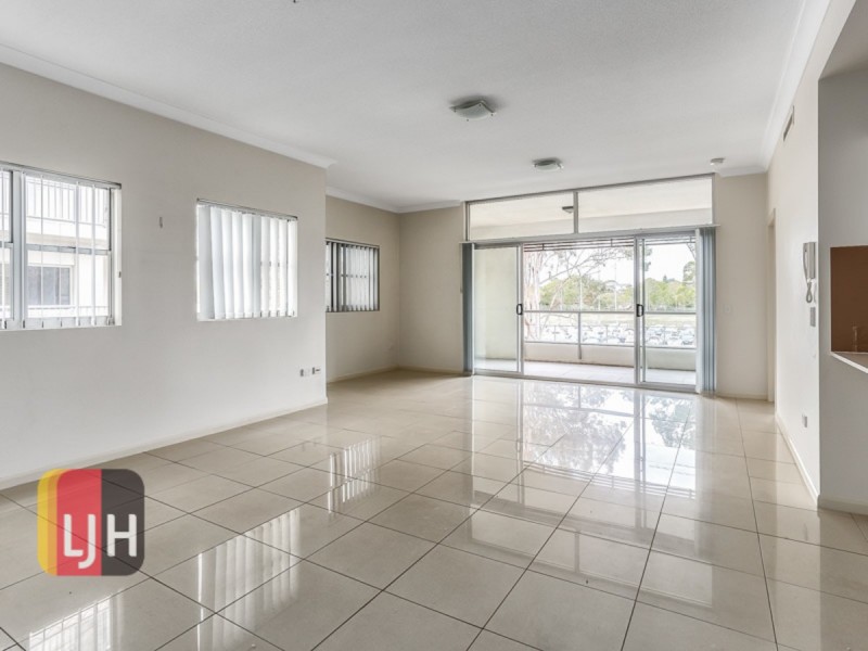 21/45 Playfield Street, Chermside QLD 4032