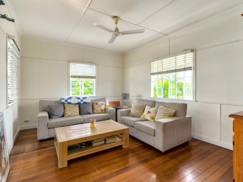 39 Twelfth Avenue, Kedron QLD 4031