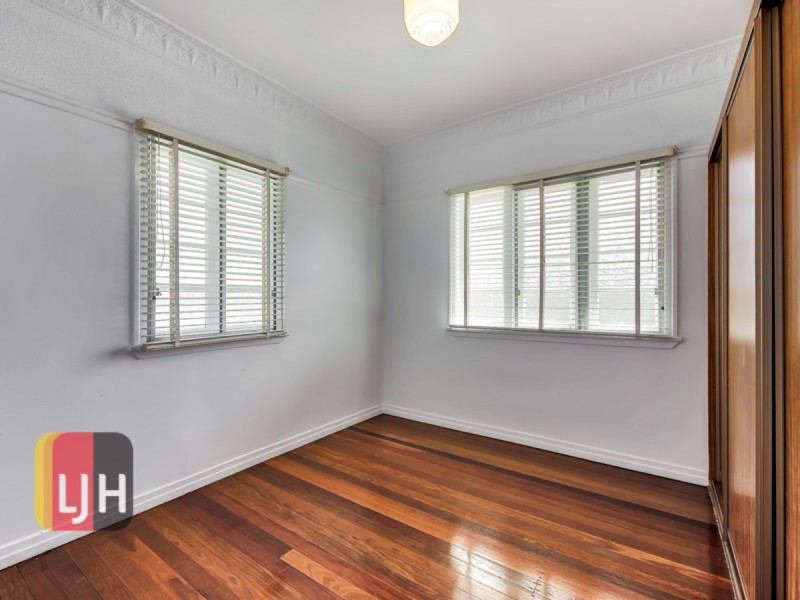 126 Pateena Street, Stafford QLD 4053