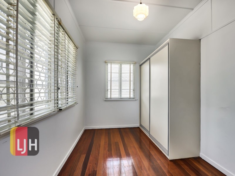 126 Pateena Street, Stafford QLD 4053