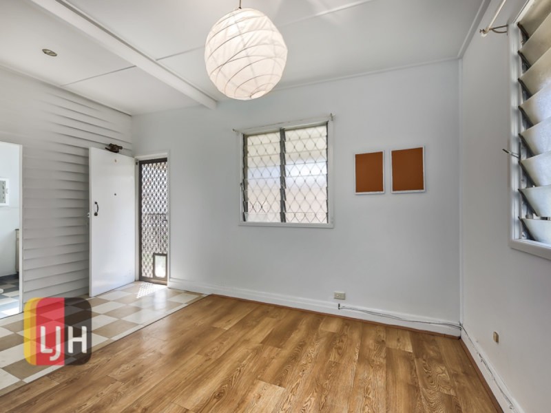 126 Pateena Street, Stafford QLD 4053