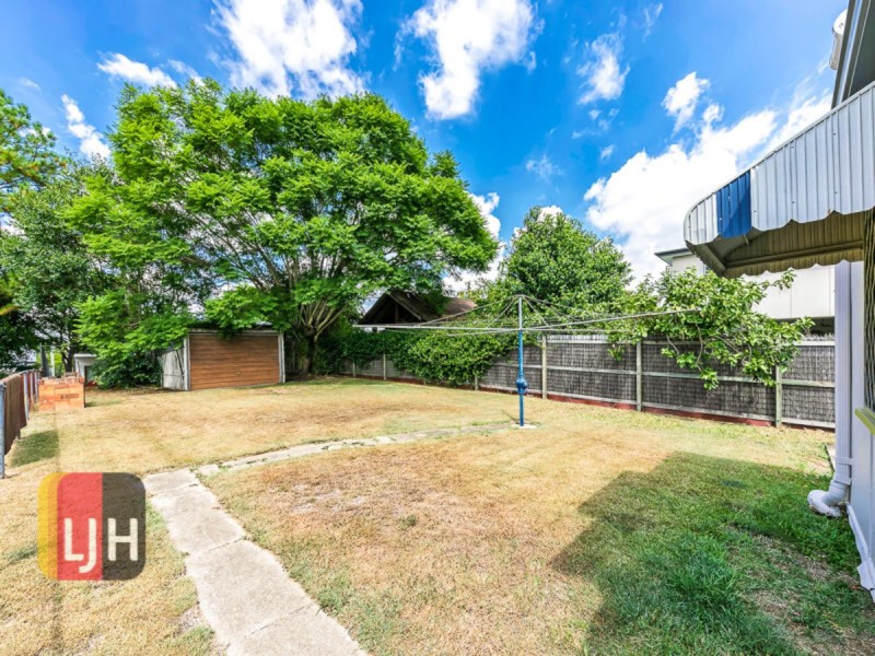 126 Pateena Street, Stafford QLD 4053