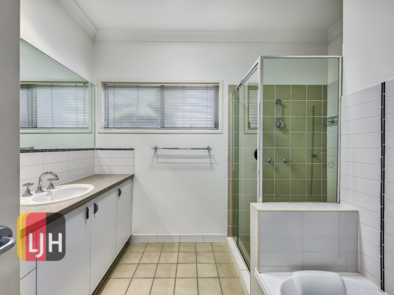 25 Tobruk Street, Lutwyche QLD 4030