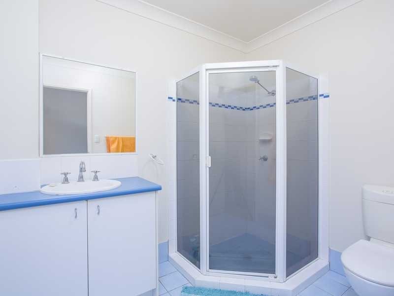 4/10 Crawford Avenue, Stafford QLD 4053