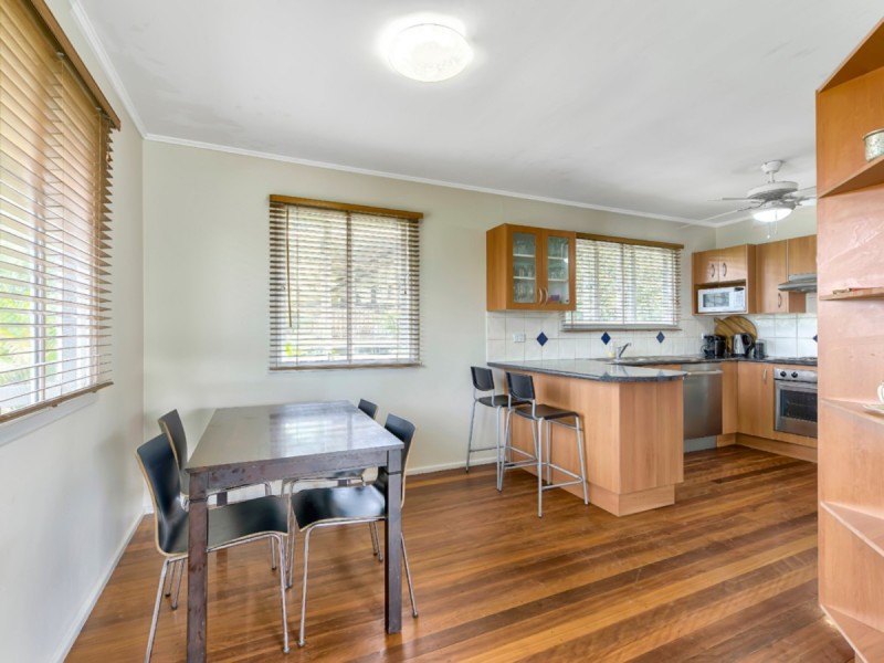 54 Flockton Street, Stafford Heights QLD 4053