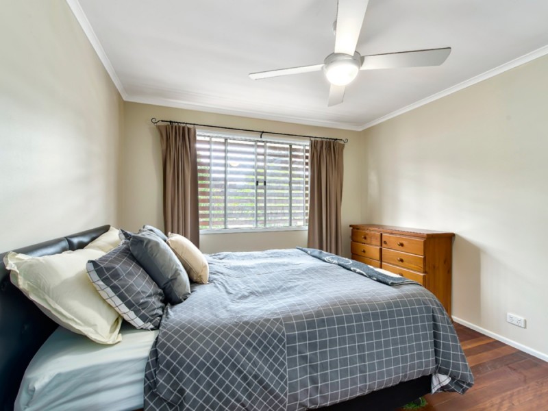 54 Flockton Street, Stafford Heights QLD 4053