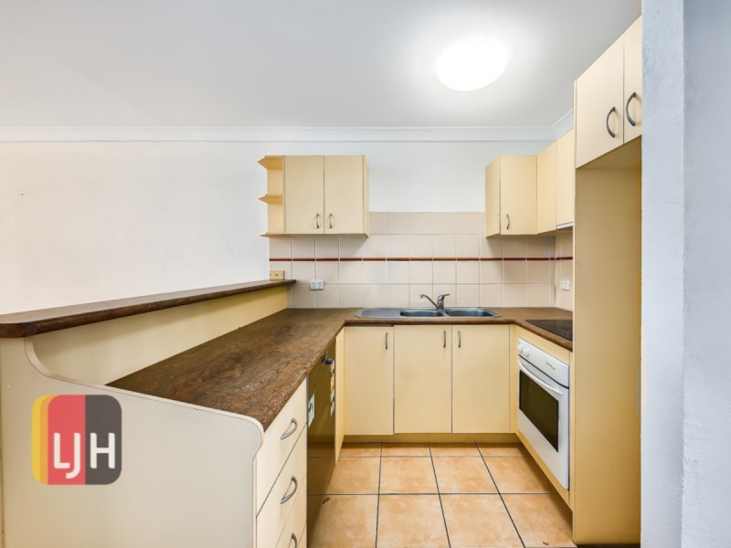 4/102 Kedron Park Road, Wooloowin QLD 4030