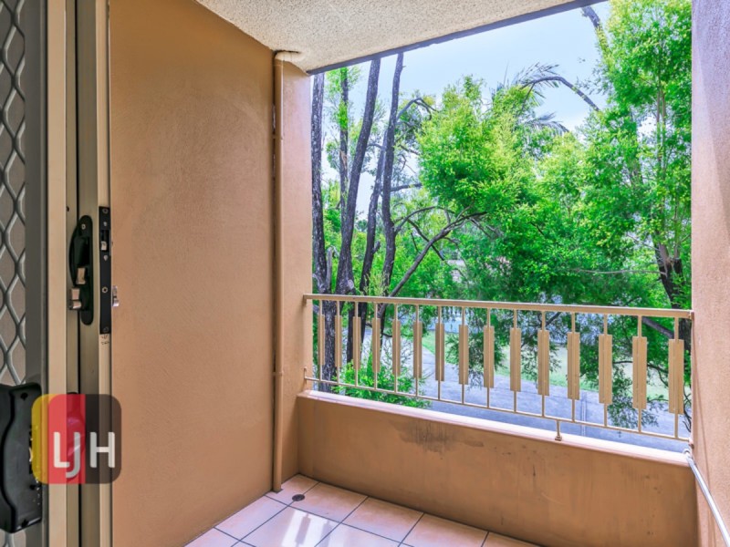 4/102 Kedron Park Road, Wooloowin QLD 4030