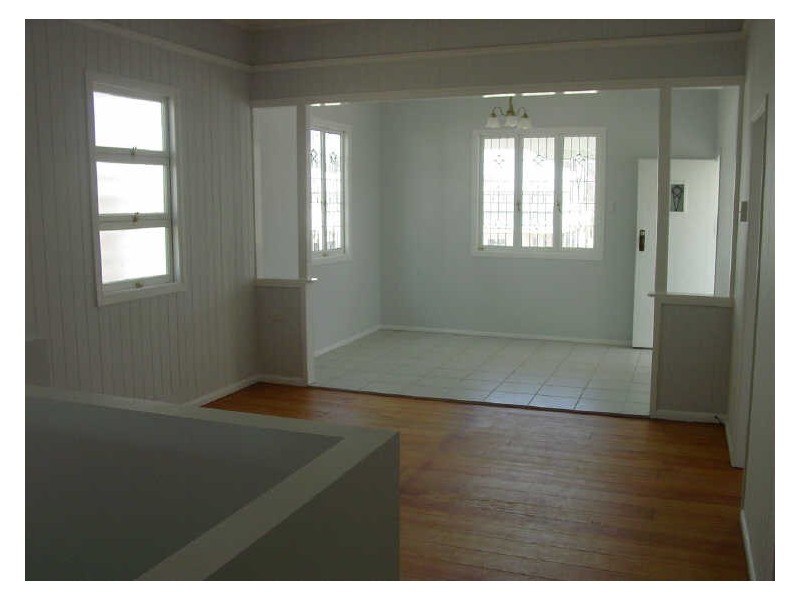 15 Brook Street, Wooloowin QLD 4030