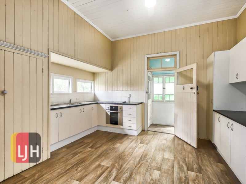 10 Scott Road, Herston QLD 4006