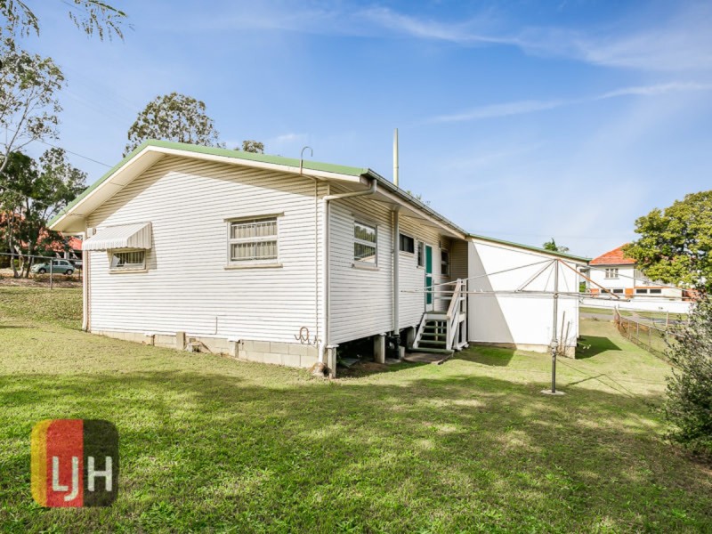 No. 1 Reuben Street, Stafford QLD 4053