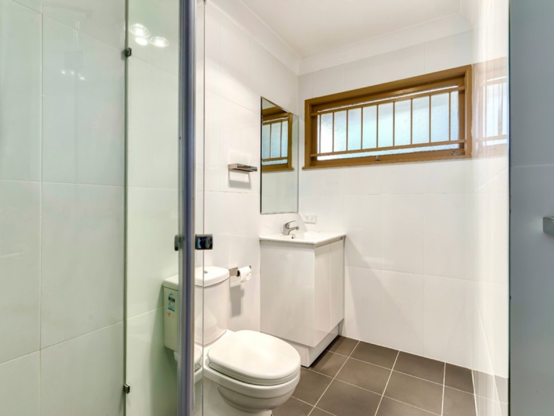 16 Euratha Street, Stafford Heights QLD 4053