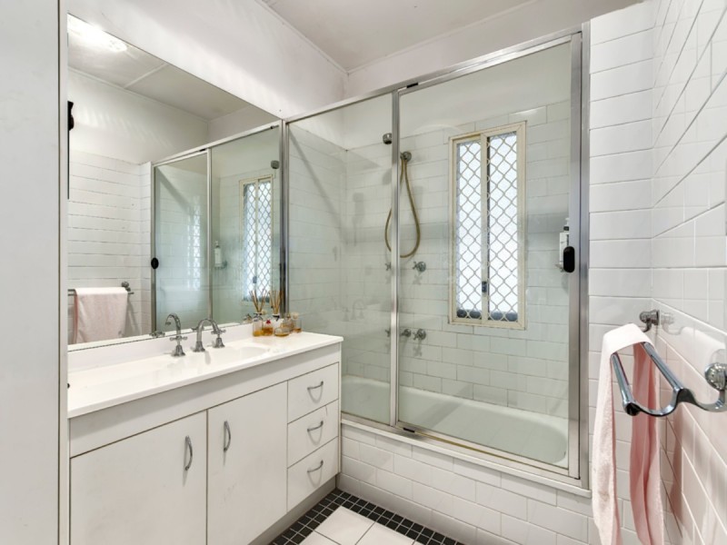 109 Haig Street, Stafford QLD 4053