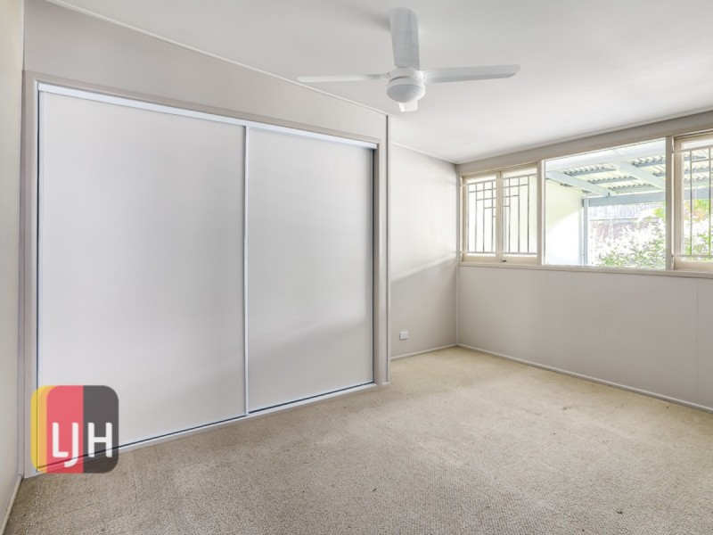 2/22 Barbigal Street, Stafford QLD 4053
