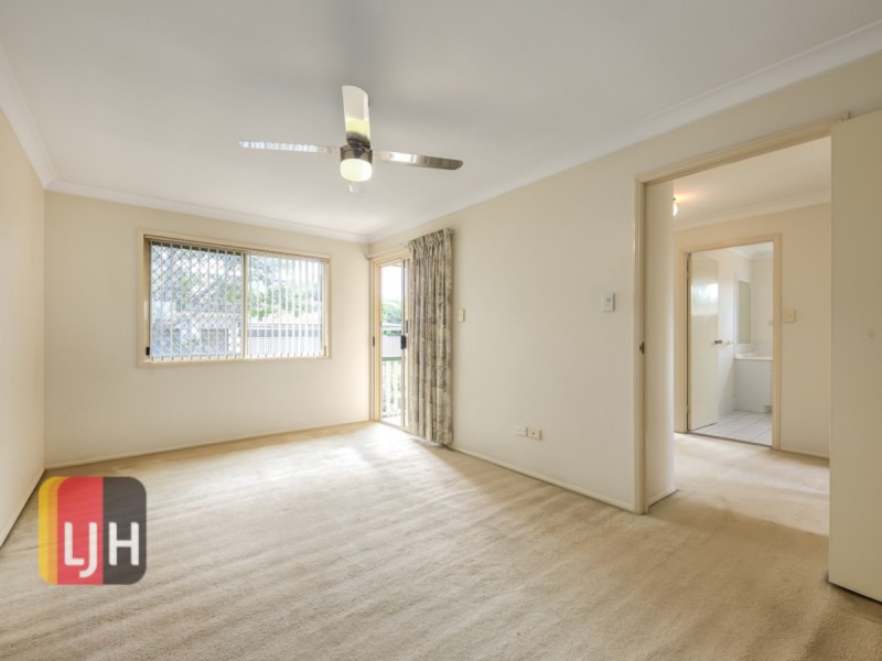 2/11 Groom Street, Gordon Park QLD 4031