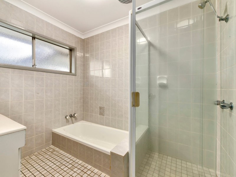 20 Chevalier Street, Mcdowall QLD 4053